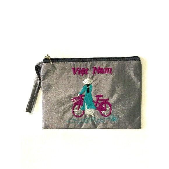Satin Coin Purse Jewelry Organizer Small Embroidered Viet Nam Woman's 5" x 4" - Picture 1 of 4
